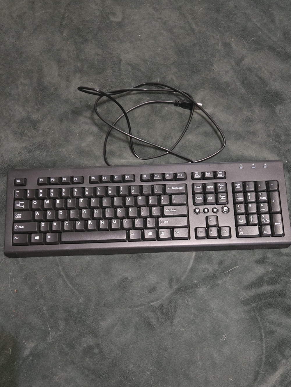 HP Black Wired USB Full-Size Keyboard with Numeric Keypad